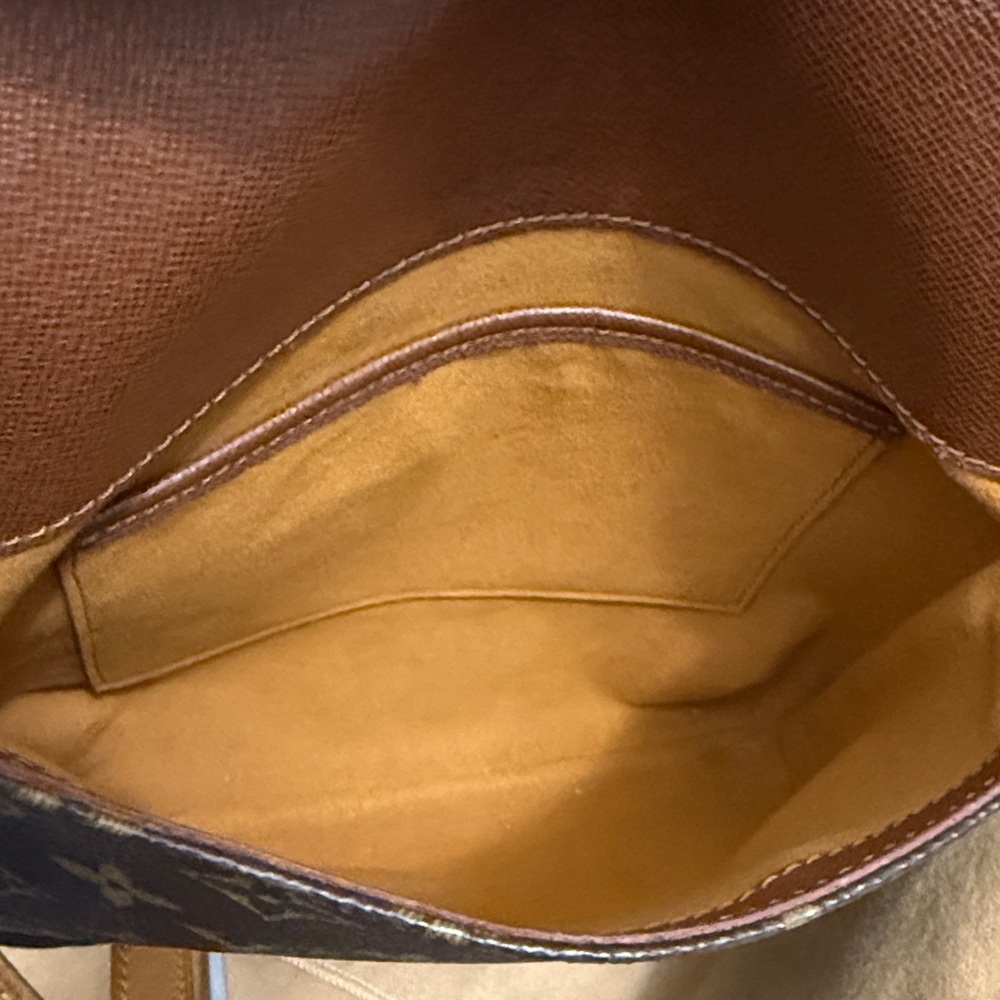 Authentic Louis Vuitton Musette Salsa shoulder Bag - Picture 6 of 16